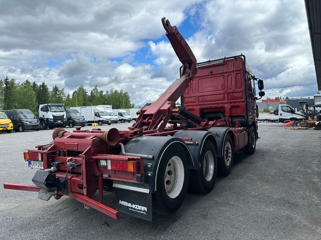 Leasing para DAF XF105.410 8x2  DAF XF105.410 8x2: foto 6