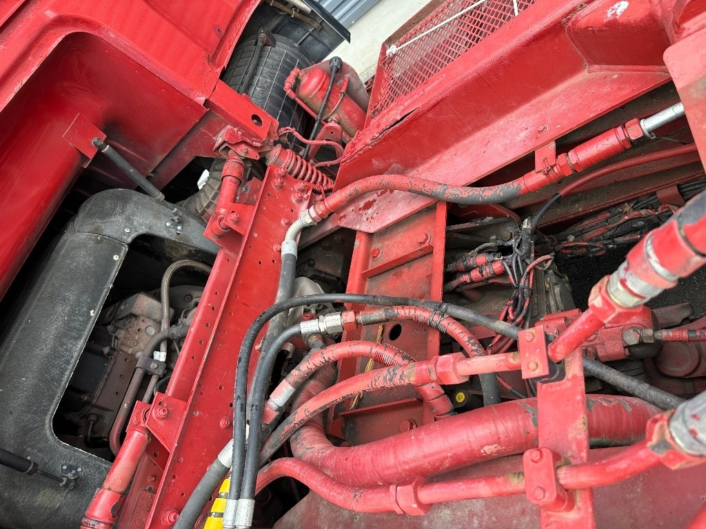 Leasing para DAF XF105.410 8x2  DAF XF105.410 8x2: foto 9