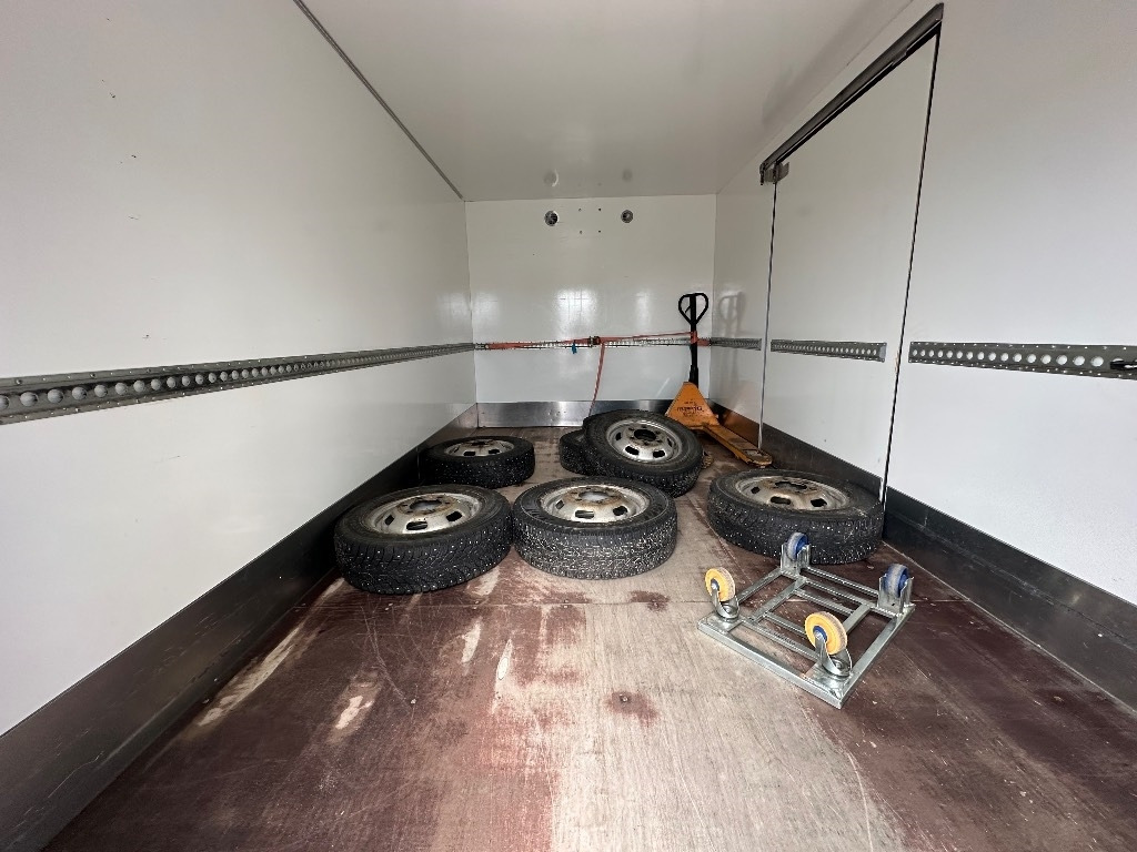 Iveco Daily 50C18A8 - Furgón: foto 5 Iveco Daily 50C18A8 - Furgón: foto 5