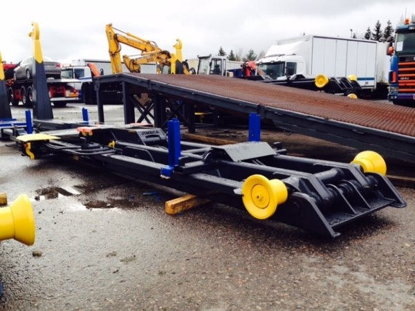 Jimeca Koukkulaite 20t - Equipos de gancho multilift/ De cadena multilift: foto 2 Jimeca Koukkulaite 20t - Equipos de gancho multilift/ De cadena multilift: foto 2