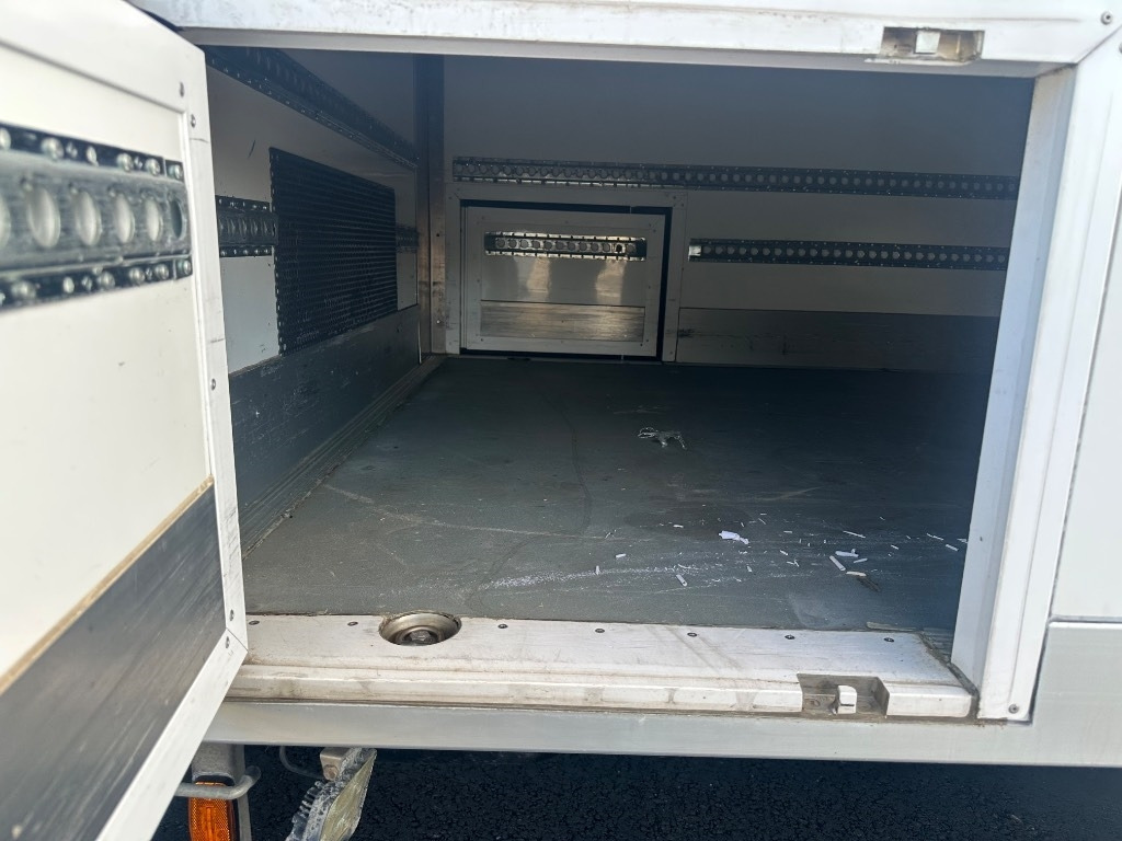 Furgoneta caja cerrada Mercedes-Benz Sprinter 516 Nouseva kori: foto 8