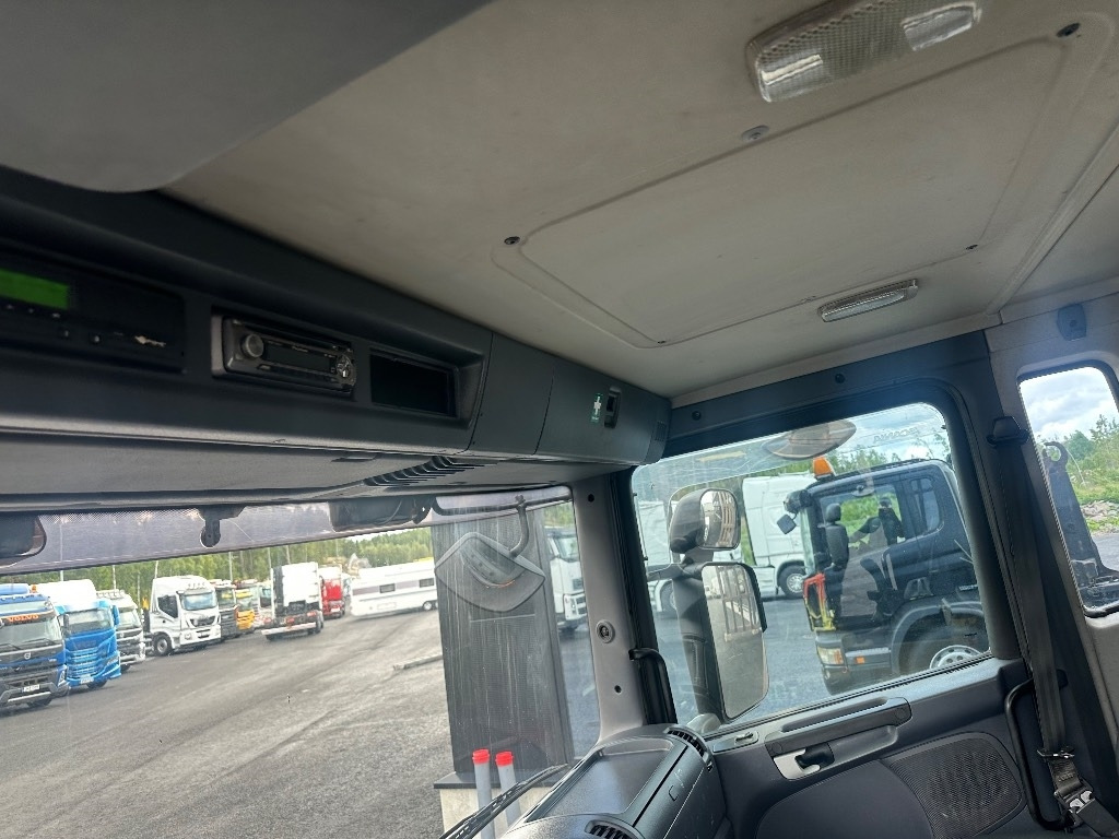 Camión multibasculante Scania P420 6x2*4: foto 8