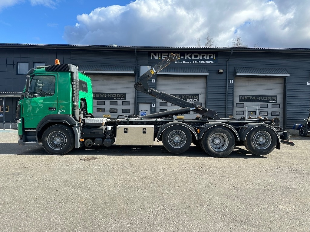 Volvo FM 420 8x2/4 - Camión multibasculante: foto 5 Volvo FM 420 8x2/4 - Camión multibasculante: foto 5