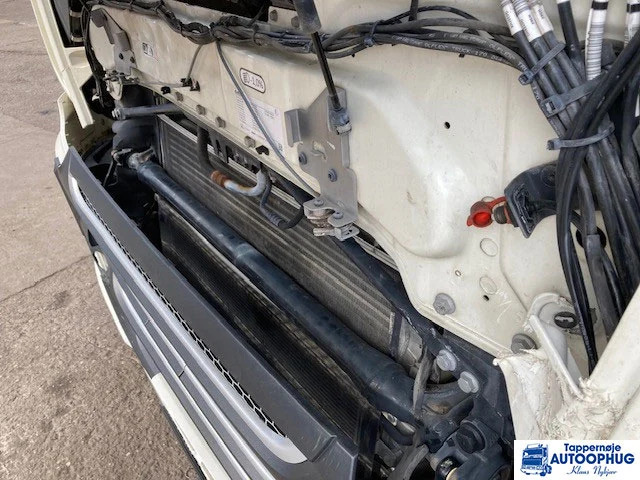 Cabeza tractora DAF XF530 6X2 Hydraulic: foto 14