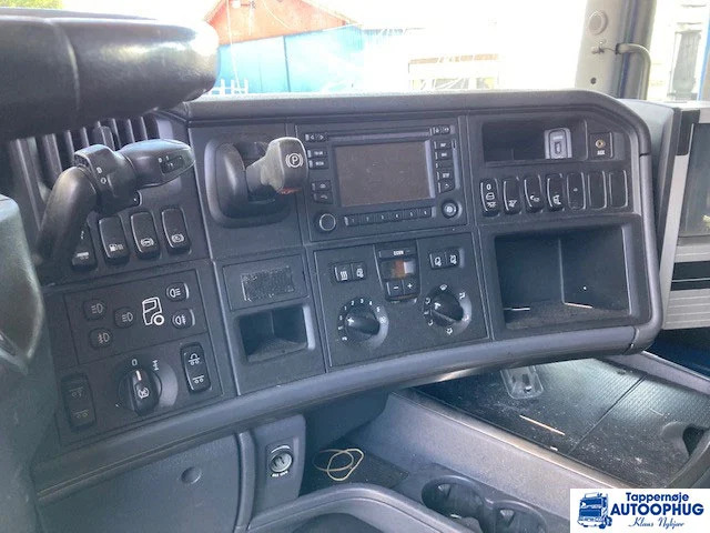 Cabeza tractora Scania R490 6×2 skadet: foto 6