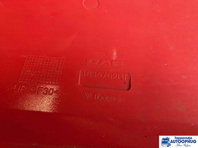 DAF corner spoiler – DAF 2114705 - Carrocería y exterior para Camión: foto 3 DAF corner spoiler – DAF 2114705 - Carrocería y exterior para Camión: foto 3