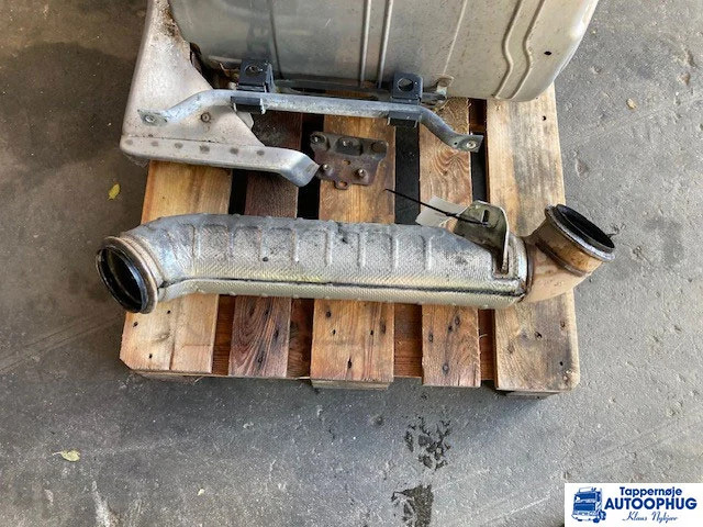 DAF exhaust pipe – DAF 2121610 - Sistema de escape para Camión: foto 1 DAF exhaust pipe – DAF 2121610 - Sistema de escape para Camión: foto 1