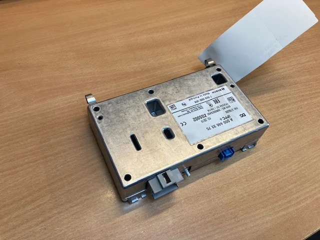 Mercedes A0004463375 – Mercedes ECU IPPC+ - Unidad de control para Camión: foto 1 Mercedes A0004463375 – Mercedes ECU IPPC+ - Unidad de control para Camión: foto 1