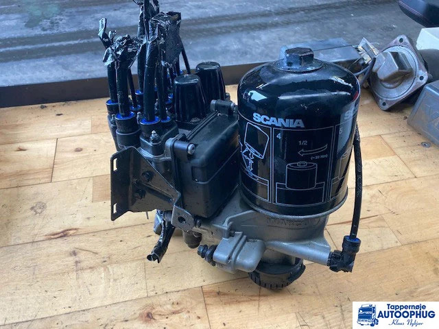 Scania APS Air dryer Scania 2608040 , 2897062 - Sistema eléctrico para Camión: foto 1 Scania APS Air dryer Scania 2608040 , 2897062 - Sistema eléctrico para Camión: foto 1