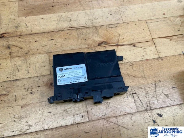 Scania ECU DCS Scania 3023223 - Unidad de control para Camión: foto 1 Scania ECU DCS Scania 3023223 - Unidad de control para Camión: foto 1
