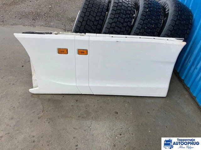 Scania NGS side skirt RH AA 2950mm - Carrocería y exterior para Camión: foto 1 Scania NGS side skirt RH AA 2950mm - Carrocería y exterior para Camión: foto 1