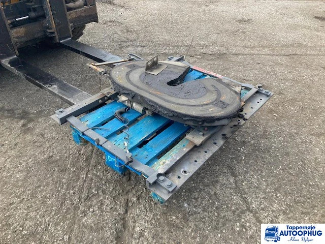 Volvo JOST flytbar skammel - Quinta rueda para Camión: foto 3 Volvo JOST flytbar skammel - Quinta rueda para Camión: foto 3