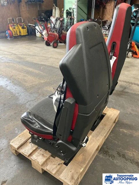 Volvo Sæde LH Volvo 84165773 - Cabina e interior para Camión: foto 3 Volvo Sæde LH Volvo 84165773 - Cabina e interior para Camión: foto 3