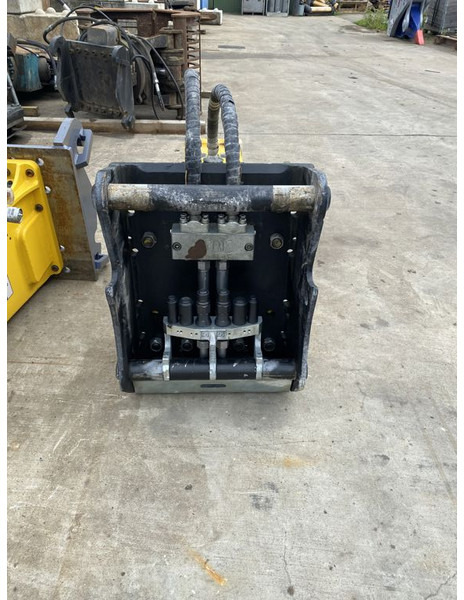 Epiroc MB1650D - Martillo hidráulico para Maquinaria de construcción: foto 4 Epiroc MB1650D - Martillo hidráulico para Maquinaria de construcción: foto 4