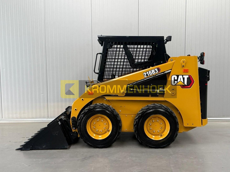 Caterpillar 216 B3 - Minicargadora: foto 1 Caterpillar 216 B3 - Minicargadora: foto 1