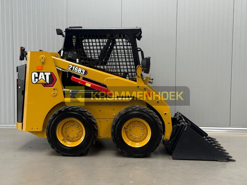 Caterpillar 216 B3 - Minicargadora: foto 5 Caterpillar 216 B3 - Minicargadora: foto 5