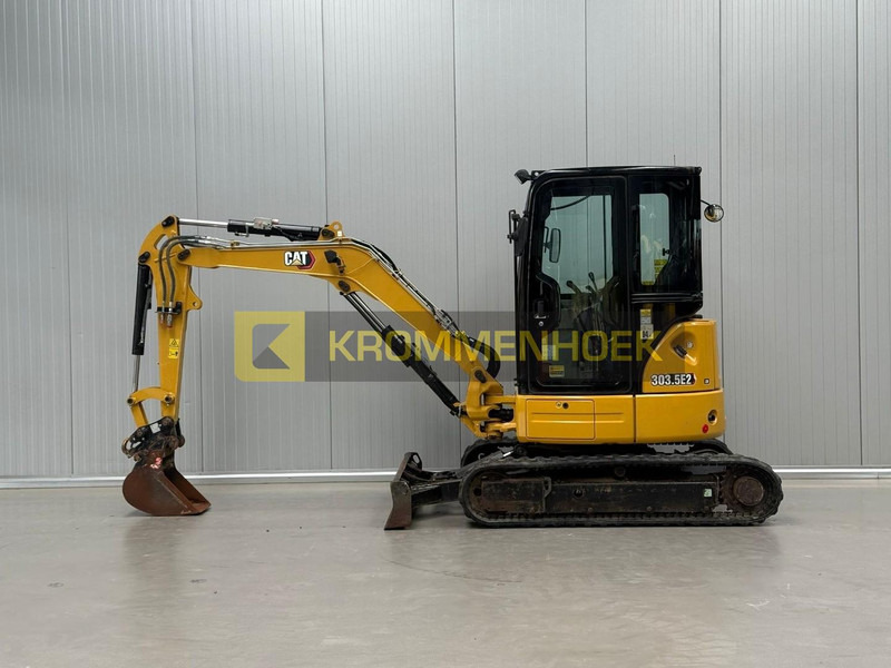Caterpillar 303.5E CR - Miniexcavadora: foto 1 Caterpillar 303.5E CR - Miniexcavadora: foto 1