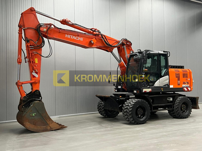 Hitachi ZX 190 W-6 - Excavadora de ruedas: foto 2 Hitachi ZX 190 W-6 - Excavadora de ruedas: foto 2