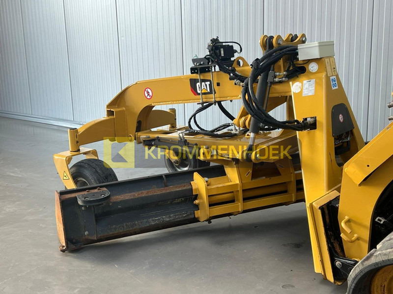 Caterpillar Grader Cobra 2700 HD Aanbouwgrader voor Schranklader - Implemento: foto 5 Caterpillar Grader Cobra 2700 HD Aanbouwgrader voor Schranklader - Implemento: foto 5