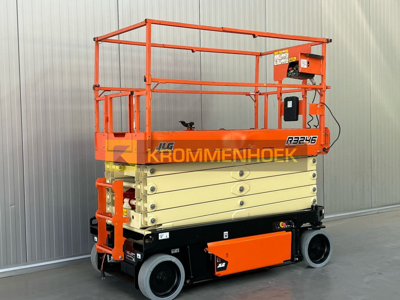 JLG R 3246 - Plataforma de tijeras: foto 4 JLG R 3246 - Plataforma de tijeras: foto 4
