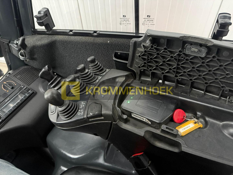 Carretilla elevadora eléctrica Linde E 12: foto 14 Carretilla elevadora eléctrica Linde E 12: foto 14