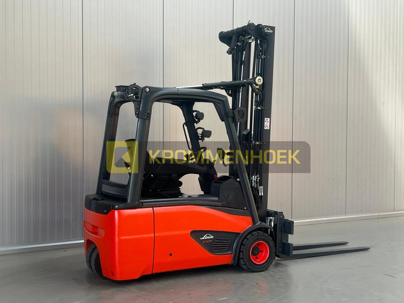 Linde E 20 L Snelwissel vorken - Carretilla elevadora eléctrica: foto 4 Linde E 20 L Snelwissel vorken - Carretilla elevadora eléctrica: foto 4