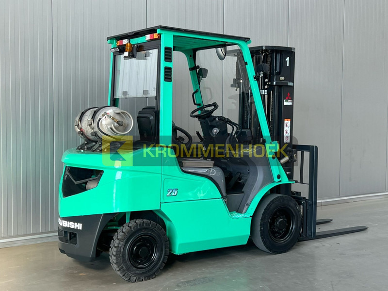 Mitsubishi FG 25 NT - Carretilla elevadora de gas: foto 4 Mitsubishi FG 25 NT - Carretilla elevadora de gas: foto 4