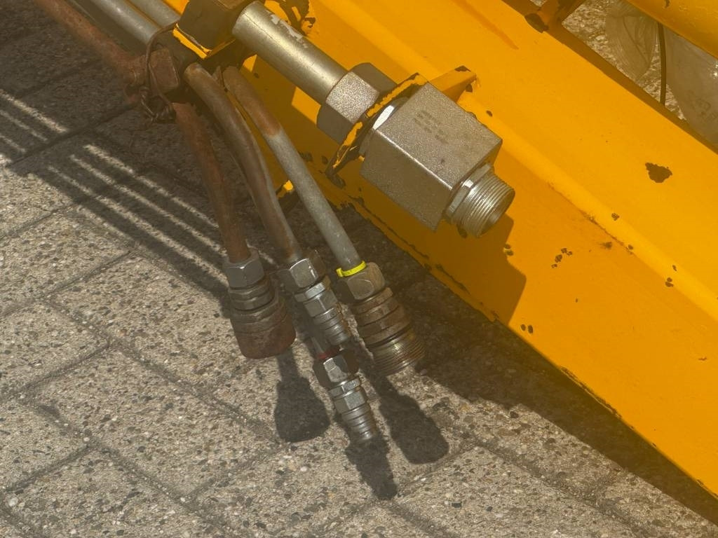 Herder MB503SH, complete, government machine! - Desbrozadora de martillos/ Trituradora: foto 4 Herder MB503SH, complete, government machine! - Desbrozadora de martillos/ Trituradora: foto 4