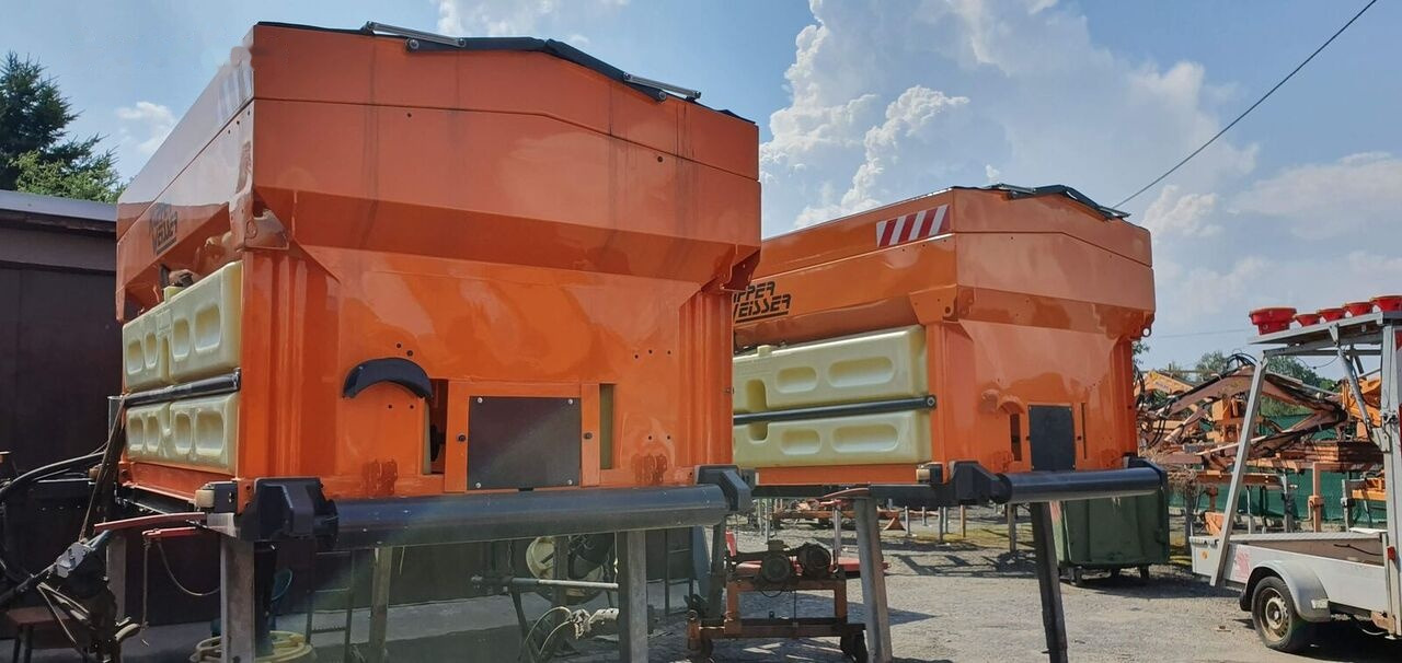 Küpper-Weisser IMSSN 7m3 - Esparcidor de sal para Vehículo municipal: foto 2 Küpper-Weisser IMSSN 7m3 - Esparcidor de sal para Vehículo municipal: foto 2