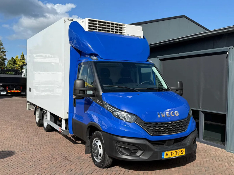 Iveco Daily 40C18 3.0 180PK Aut.Clixtar Koeler 2.6 ton Laadvm. BE License - Cabeza tractora: foto 1 Iveco Daily 40C18 3.0 180PK Aut.Clixtar Koeler 2.6 ton Laadvm. BE License - Cabeza tractora: foto 1
