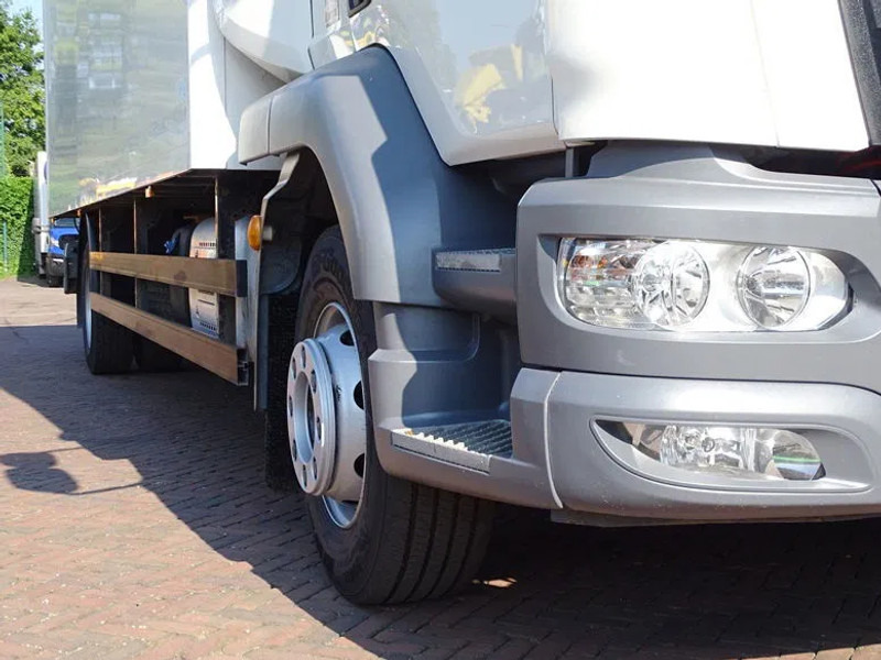 Camión caja cerrada DAF LF 260 16 TON SLEEPER BOX 720X250X244 LBW 1.5 T: foto 13