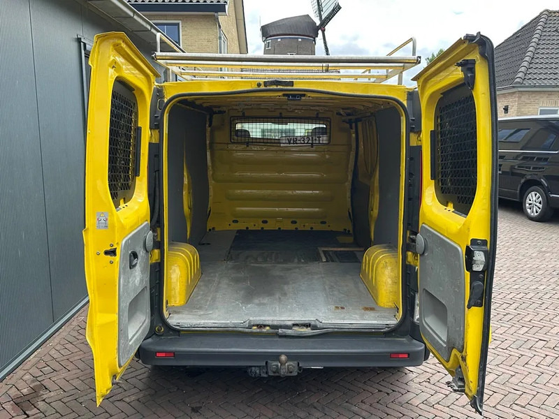 Opel Vivaro 2.0CDTI 84KW 2.9 TON L2H1 3ZITS AIRCO IMPERIAL - Furgoneta pequeña: foto 5 Opel Vivaro 2.0CDTI 84KW 2.9 TON L2H1 3ZITS AIRCO IMPERIAL - Furgoneta pequeña: foto 5