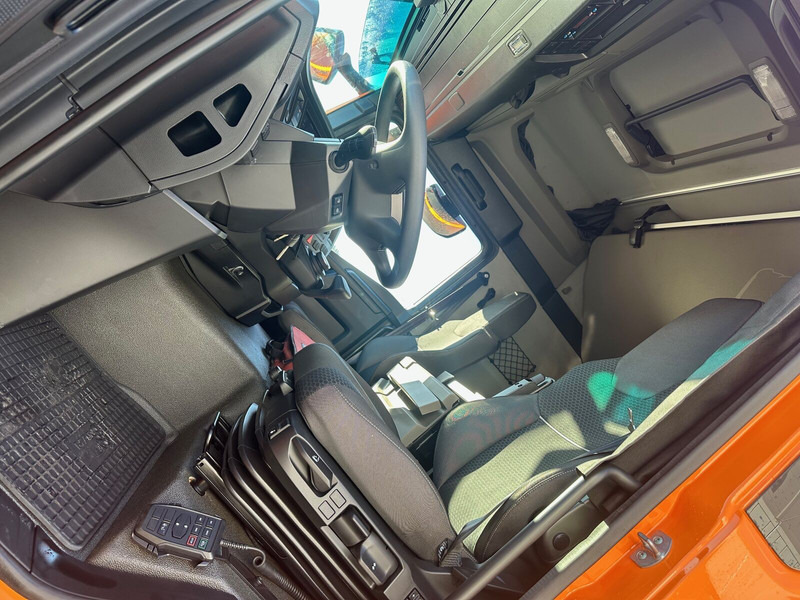 MAN TGS 26.480 6X4 BL SA Klima Intarder Odgon - Cabeza tractora: foto 5 MAN TGS 26.480 6X4 BL SA Klima Intarder Odgon - Cabeza tractora: foto 5