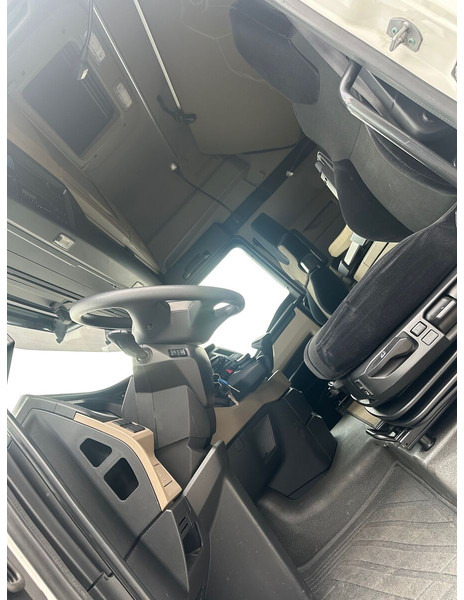 MAN TGX 18.510 BL SA klima intarder Led ACC - Cabeza tractora: foto 5 MAN TGX 18.510 BL SA klima intarder Led ACC - Cabeza tractora: foto 5