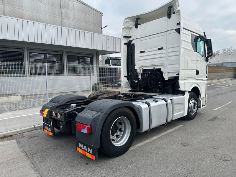 MAN TGX 18.520 BL SA Intarder Klima ACC Led - Cabeza tractora: foto 3 MAN TGX 18.520 BL SA Intarder Klima ACC Led - Cabeza tractora: foto 3