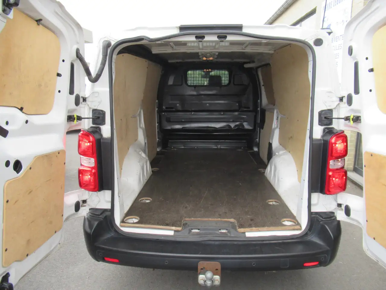 Citroen Jumpy L3 AIRCO 13900€+TVA/BTW - Furgón: foto 5 Citroen Jumpy L3 AIRCO 13900€+TVA/BTW - Furgón: foto 5