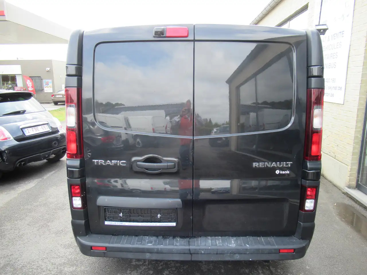 Renault Trafic L1H1 clim, navi cruise 14800€+tva/btw - Otros maquinaria: foto 4 Renault Trafic L1H1 clim, navi cruise 14800€+tva/btw - Otros maquinaria: foto 4