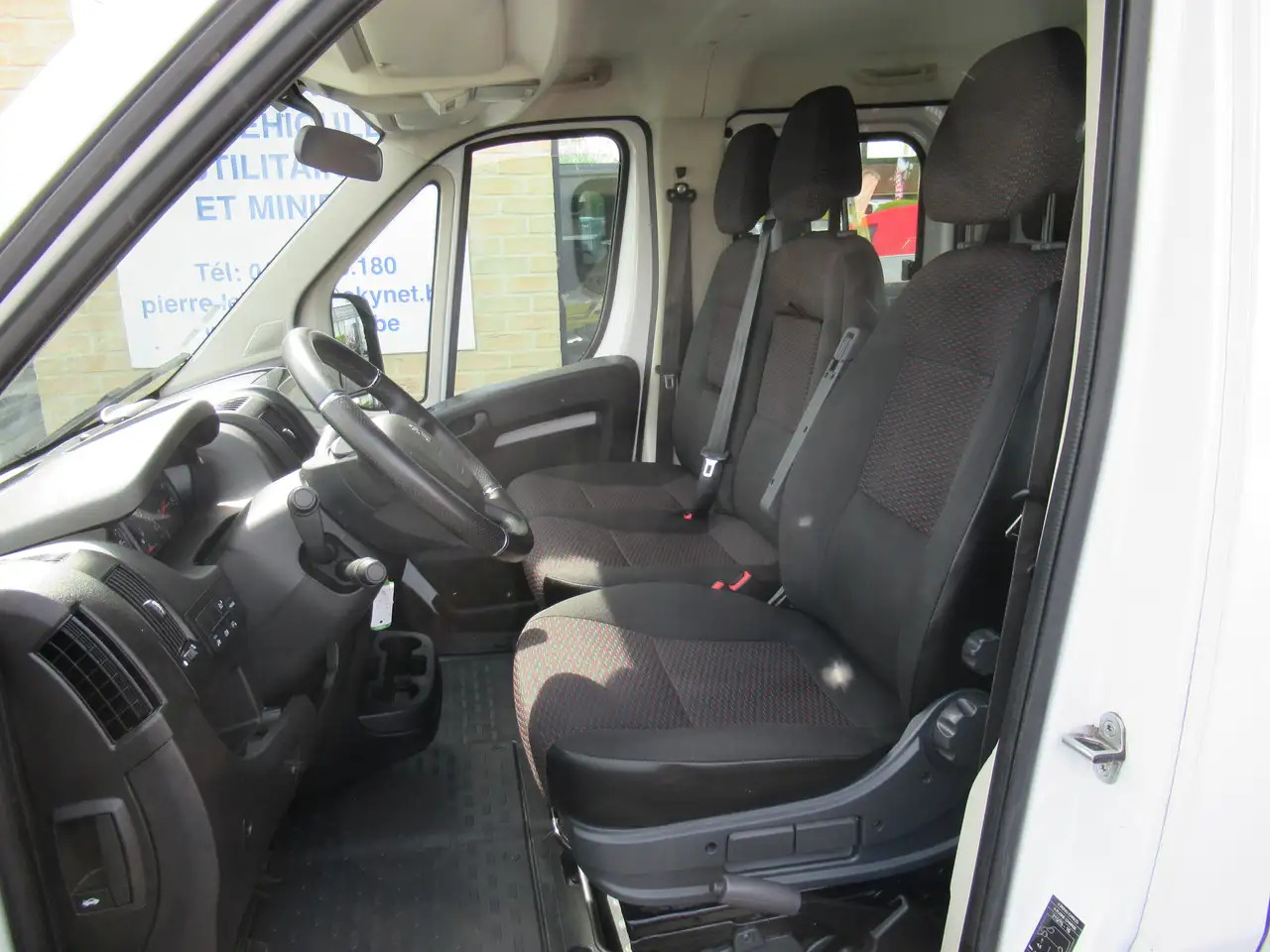 Peugeot Boxer DBLE CAB PICK_UP 165CV 19800€+TVA/BTW - Furgoneta caja abierta, Furgoneta combi: foto 5 Peugeot Boxer DBLE CAB PICK_UP 165CV 19800€+TVA/BTW - Furgoneta caja abierta, Furgoneta combi: foto 5