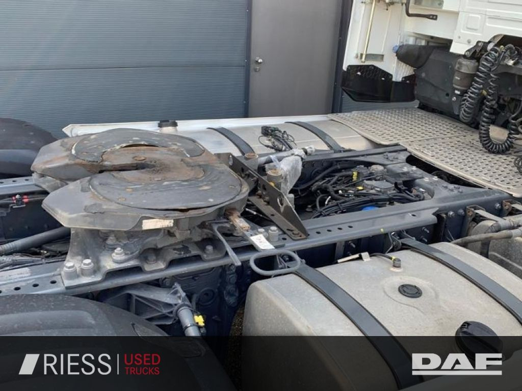Cabeza tractora DAF XG 480 FT SpurH: foto 8