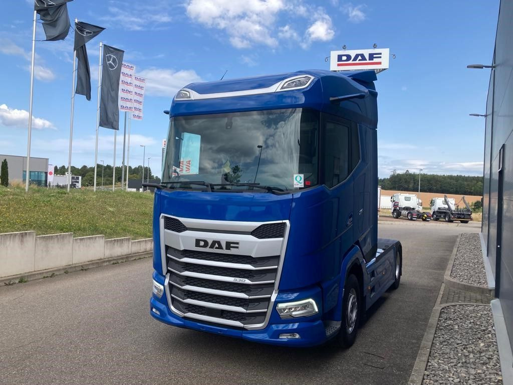 DAF XG 530 FT Alcoa Intarder Standklima Alcoa Kamera - Cabeza tractora: foto 4 DAF XG 530 FT Alcoa Intarder Standklima Alcoa Kamera - Cabeza tractora: foto 4