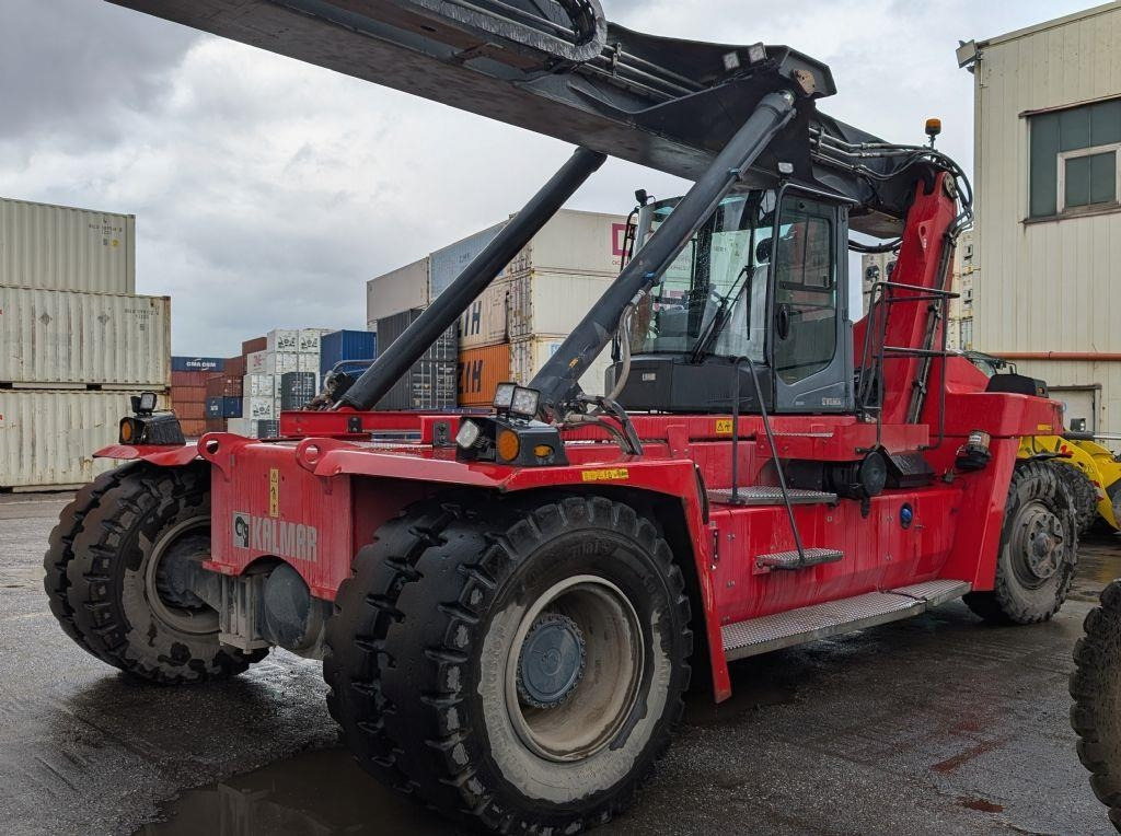 Kalmar DRG100-54S6 - Reach stacker: foto 4 Kalmar DRG100-54S6 - Reach stacker: foto 4