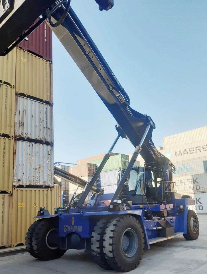 Kalmar DRG100-54S6 - Reach stacker: foto 1 Kalmar DRG100-54S6 - Reach stacker: foto 1