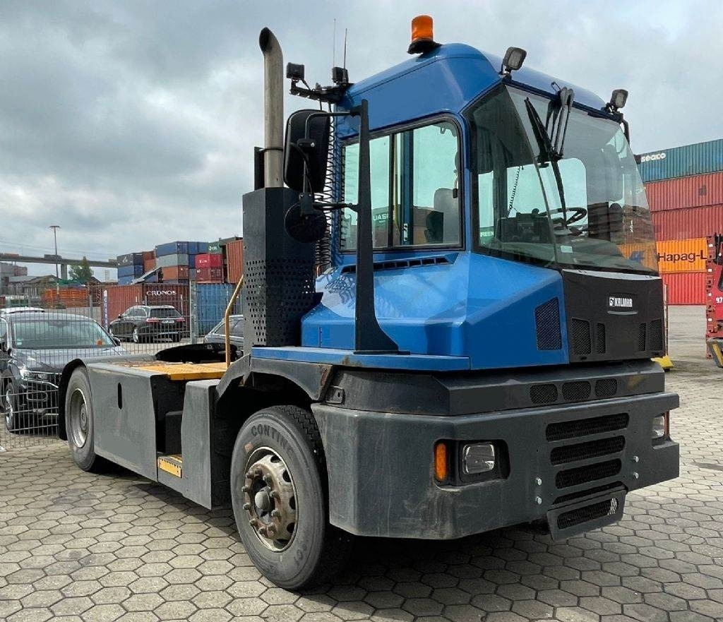 Kalmar T2 - Tractor industrial: foto 1 Kalmar T2 - Tractor industrial: foto 1