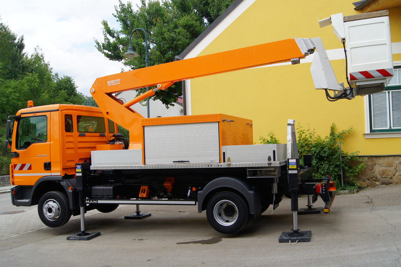 MAN TGL 8.150/TÜV/ESDA 21,5m Hubarbeitsbühne/Steiger/EURO 5 - Camión con plataforma elevadora: foto 4 MAN TGL 8.150/TÜV/ESDA 21,5m Hubarbeitsbühne/Steiger/EURO 5 - Camión con plataforma elevadora: foto 4