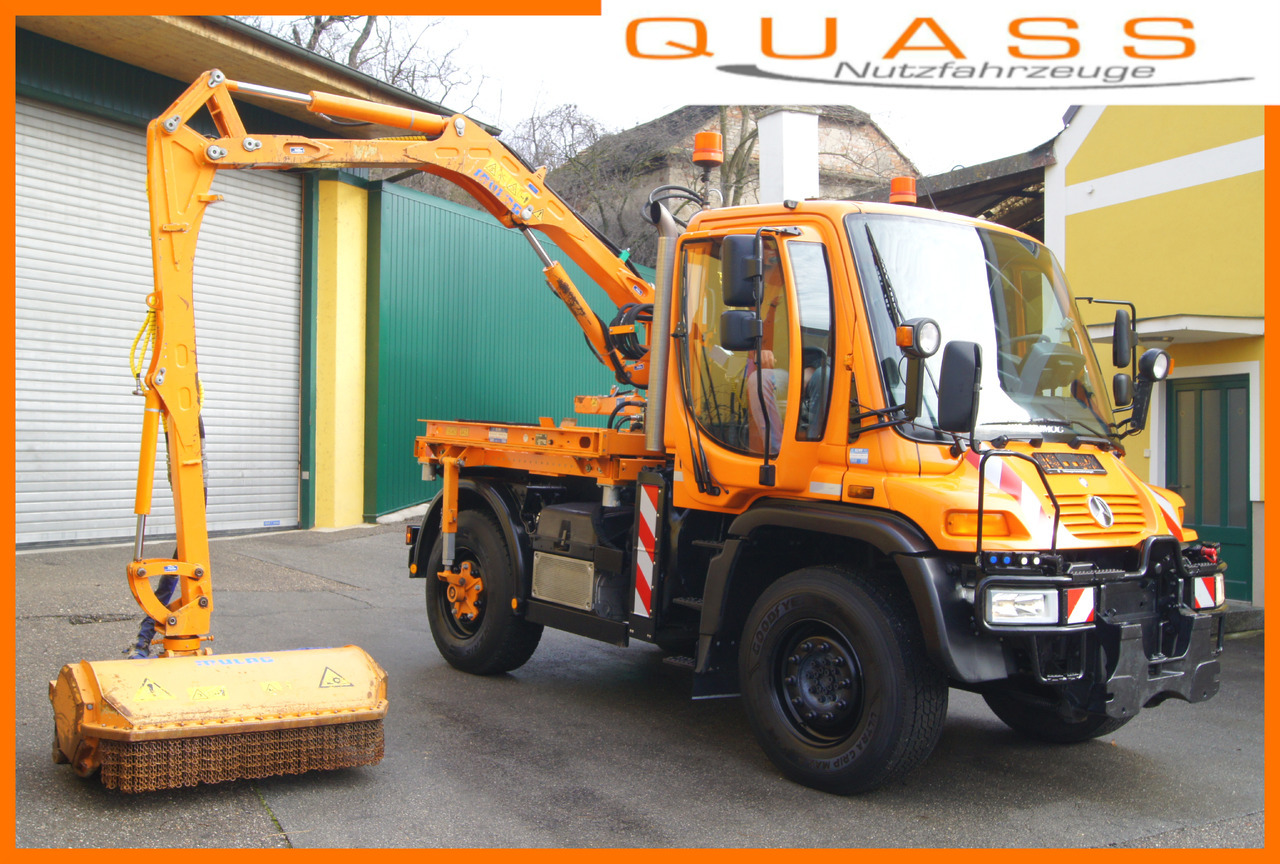 MERCEDES-BENZ Unimog U 400/TÜV/Hydrostat/Mähtür +MULAG MHU 800 - Camión volquete: foto 1 MERCEDES-BENZ Unimog U 400/TÜV/Hydrostat/Mähtür +MULAG MHU 800 - Camión volquete: foto 1