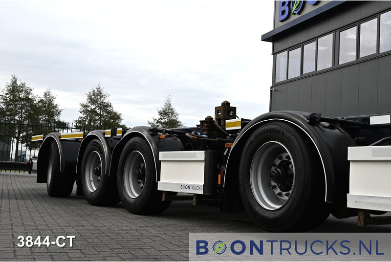 D-Tec CT-53-04D COMBITRAILER | 2x20-30-40-45ft HC * 3x LIFT AXLE * 2x STEERING * NL TRAILER * LZV * APK 03-2026 - Semirremolque portacontenedore/ Intercambiable: foto 4 D-Tec CT-53-04D COMBITRAILER | 2x20-30-40-45ft HC * 3x LIFT AXLE * 2x STEERING * NL TRAILER * LZV * APK 03-2026 - Semirremolque portacontenedore/ Intercambiable: foto 4