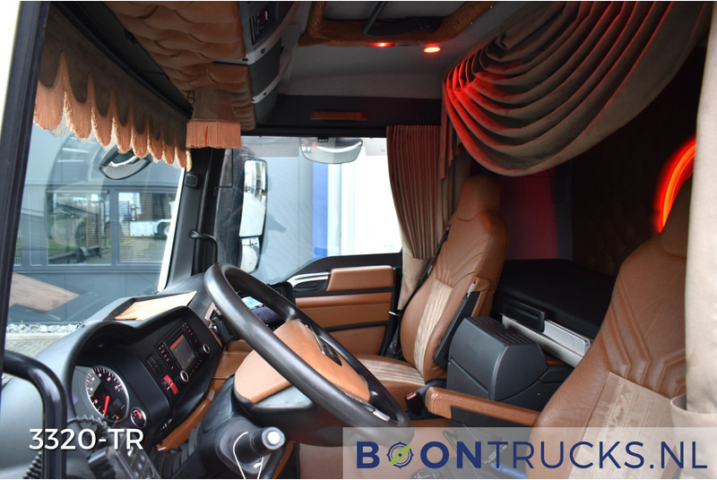 Foto del interior 2: Camión grúa MAN TGS 440 8x2 + HMF 5020-K6 + FJ1000K4 | EURO6 * KABELSYSTEEM 30T * NL TRUCK * TOP!