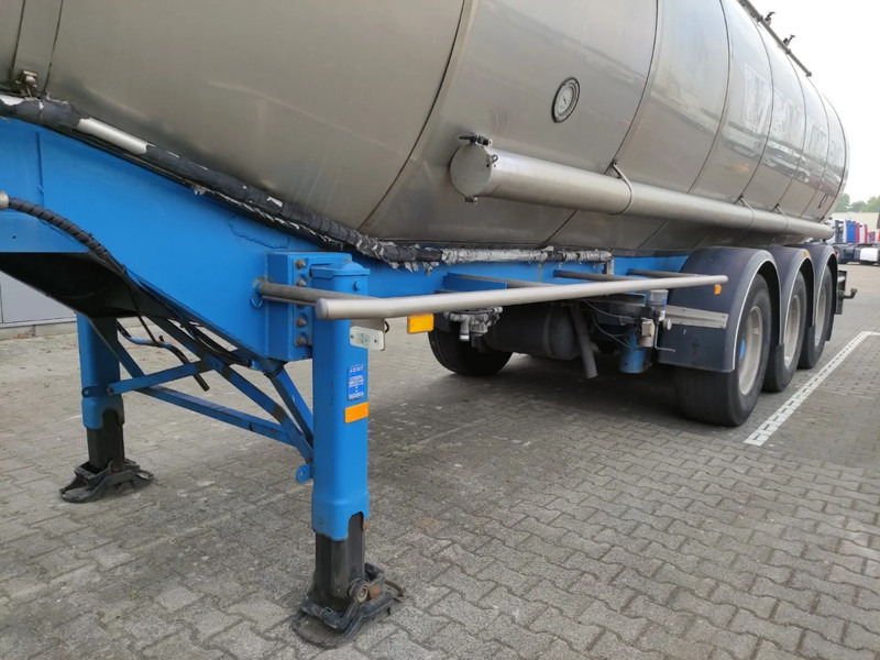 Burg 31500 liter 2 kamer tankoplegger - Semirremolque cisterna: foto 5 Burg 31500 liter 2 kamer tankoplegger - Semirremolque cisterna: foto 5