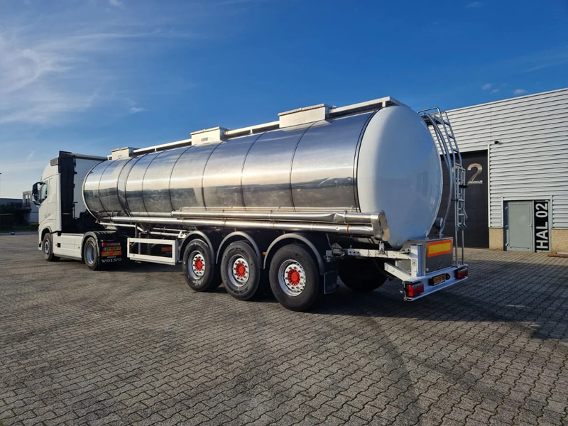 Feldbinder 38000 liter 3 kamer tankoplegger met CIP Leiding - Semirremolque cisterna: foto 2 Feldbinder 38000 liter 3 kamer tankoplegger met CIP Leiding - Semirremolque cisterna: foto 2