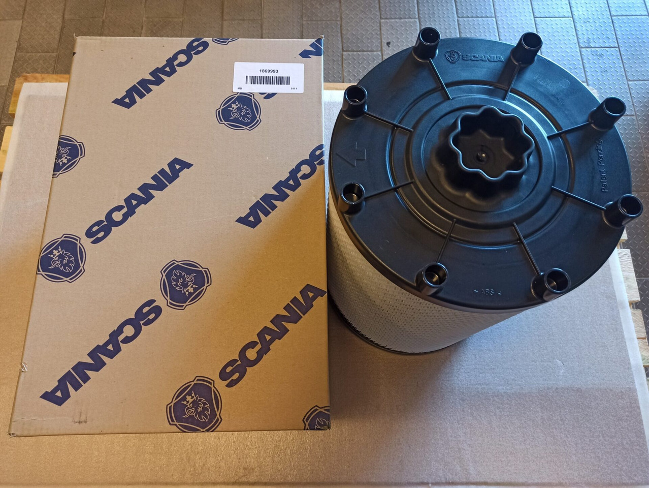 SCANIA AIR FILTER - 1869993 - Filtro de aire para Camión: foto 1 SCANIA AIR FILTER - 1869993 - Filtro de aire para Camión: foto 1